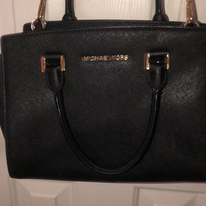 Michael Kors Selma Leather Large Tote Bag in Black